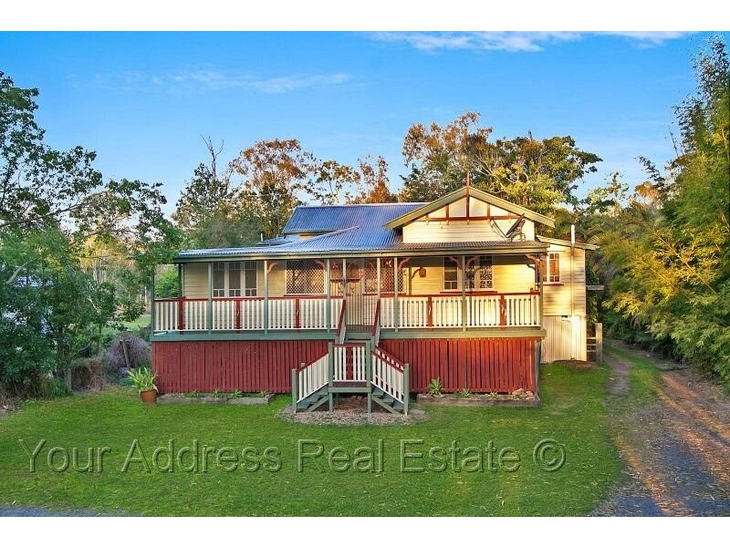 56 Smith Road, Park Ridge QLD 4125