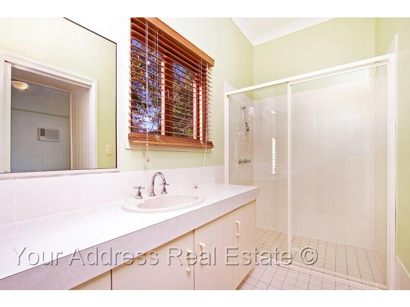 56 Smith Road, Park Ridge QLD 4125