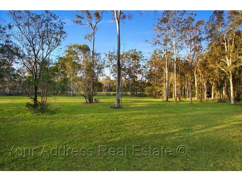 56 Smith Road, Park Ridge QLD 4125