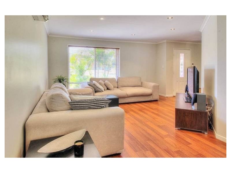 5 Paroo Place, Hillcrest QLD 4118