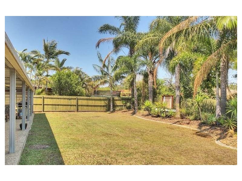 5 Paroo Place, Hillcrest QLD 4118