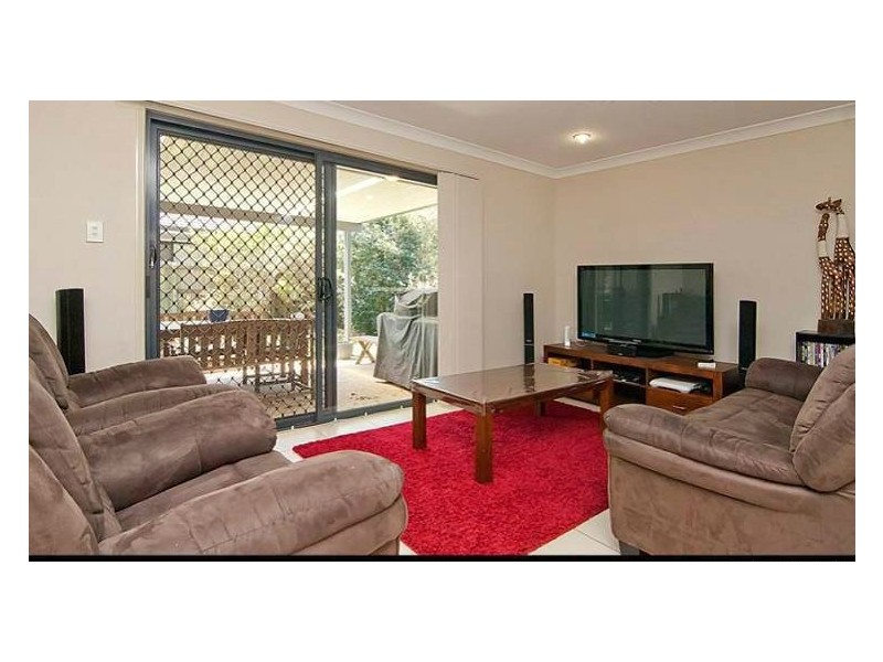 22A Spruce Street, Loganlea QLD 4131