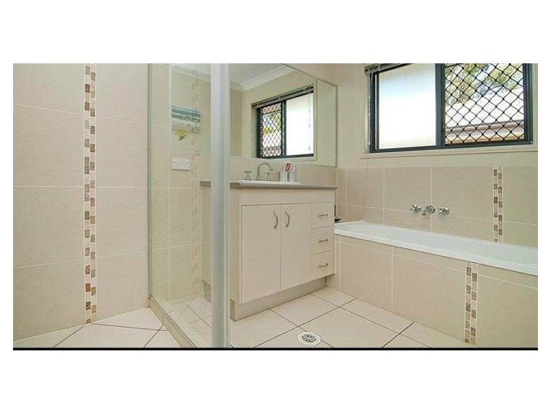 22A Spruce Street, Loganlea QLD 4131