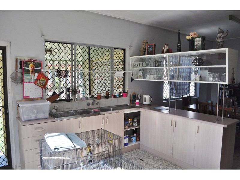 101 Walsh Street, Mareeba QLD 4880