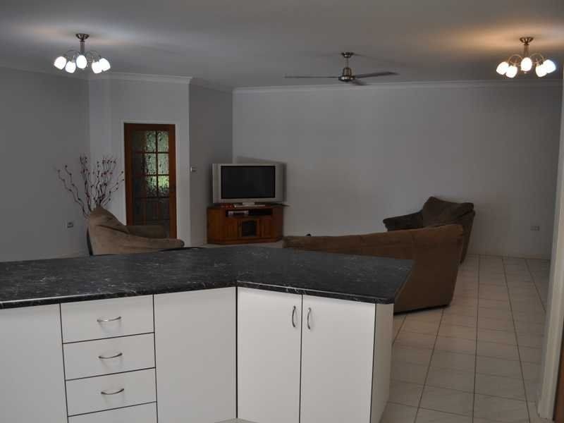 36 Owens Street, Mareeba QLD 4880