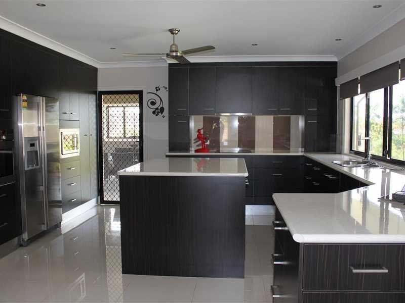 14 Dean Circuit, Mareeba QLD 4880