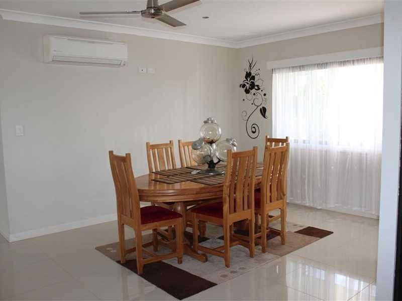 14 Dean Circuit, Mareeba QLD 4880