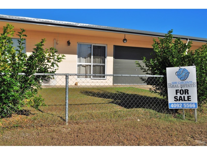 Unit 2/12 Egan Street, Mareeba QLD 4880