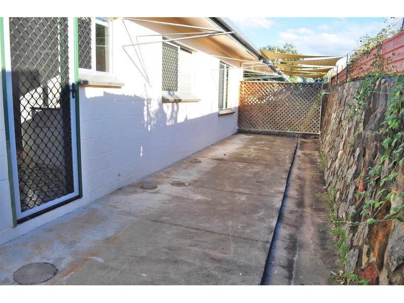 Unit 2/12 Egan Street, Mareeba QLD 4880