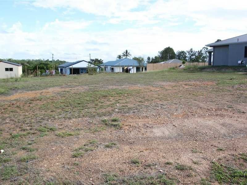 13 Damien Close, Mareeba QLD 4880