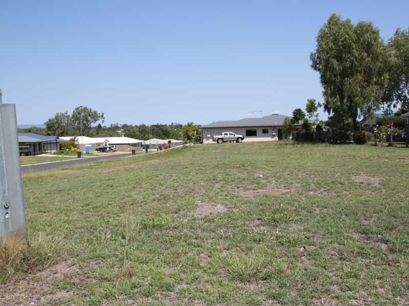 16 Seary Road, Mareeba QLD 4880