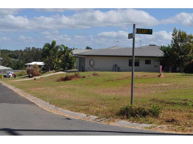 16 Seary Road, Mareeba QLD 4880