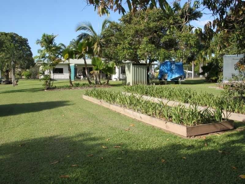 2 Catherine Close, Mareeba QLD 4880