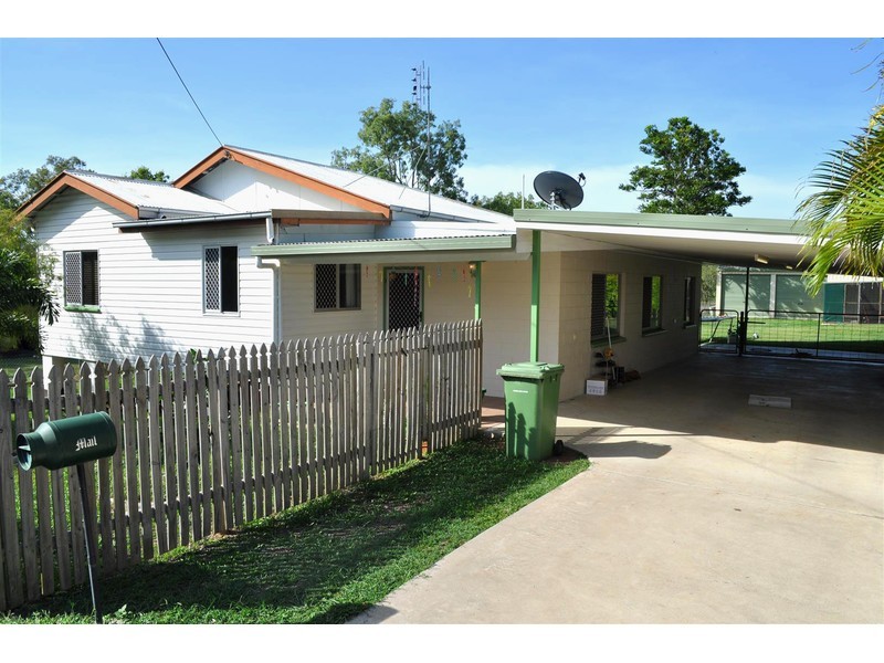 1 Wilson Street, Mareeba QLD 4880