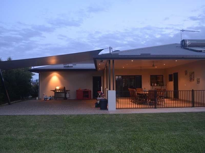 6 Joan Crescent, Mareeba QLD 4880