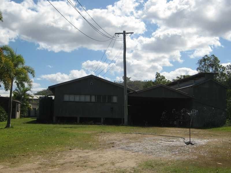 2 Fassio Road, Mareeba QLD 4880