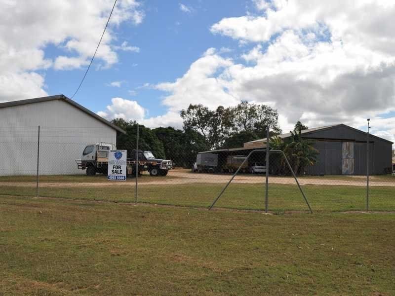 11 Bowers Street, Mareeba QLD 4880
