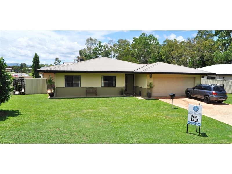 2 River Drive, Mareeba QLD 4880