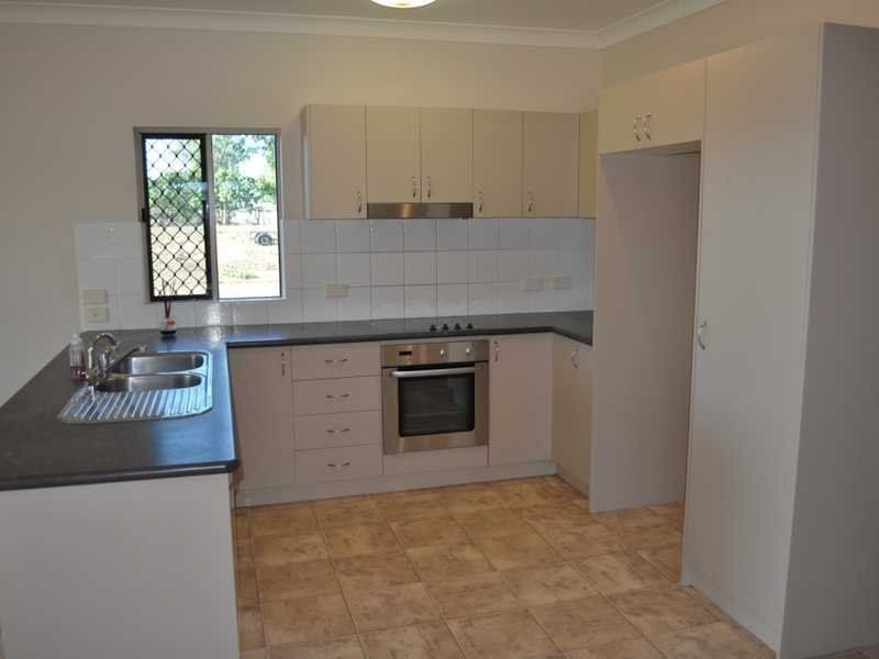 111 Emerald Heights Road, Mareeba QLD 4880