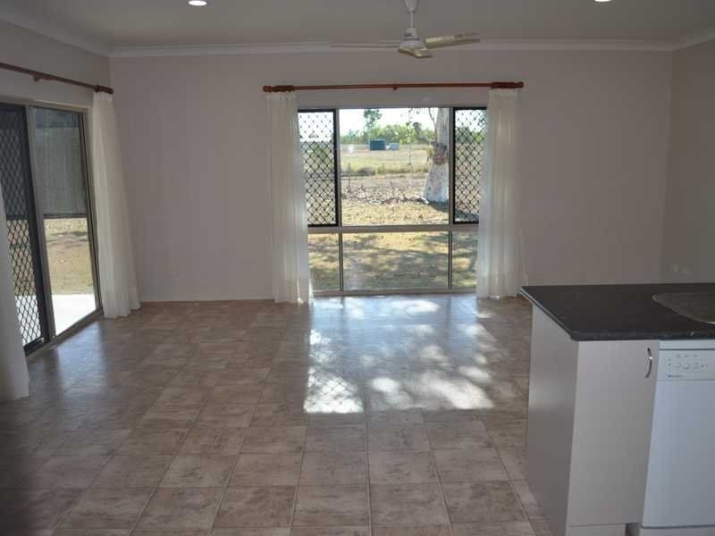 111 Emerald Heights Road, Mareeba QLD 4880