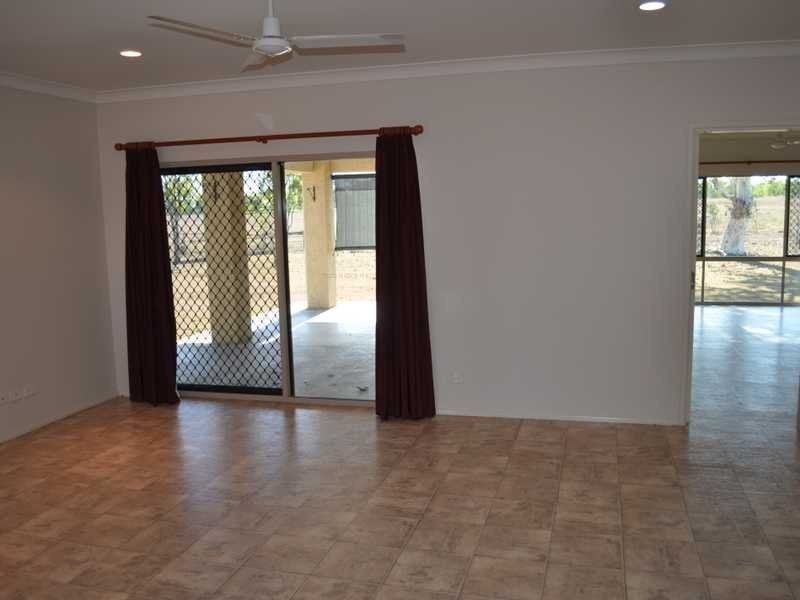 111 Emerald Heights Road, Mareeba QLD 4880