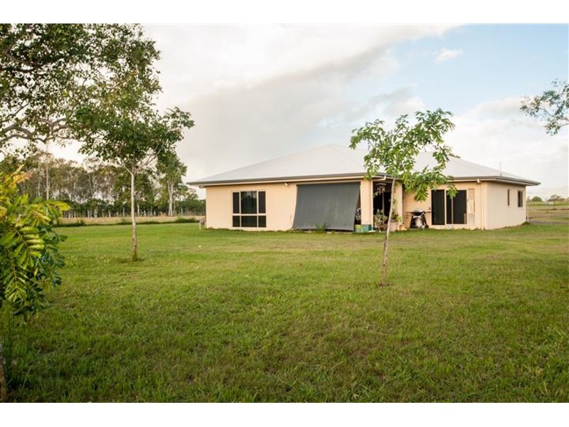 111 Emerald Heights Road, Mareeba QLD 4880