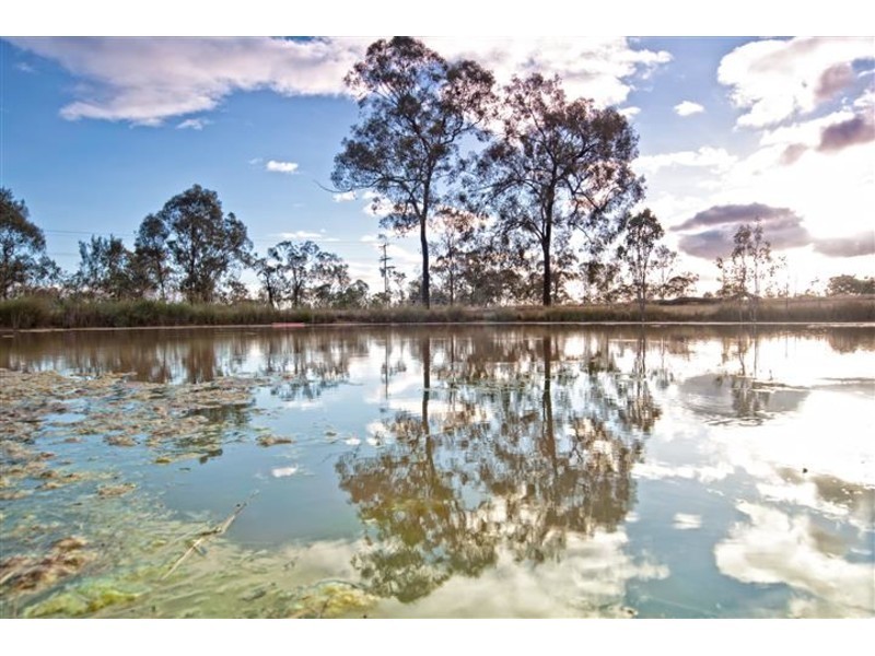 111 Emerald Heights Road, Mareeba QLD 4880