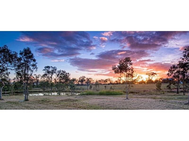 111 Emerald Heights Road, Mareeba QLD 4880