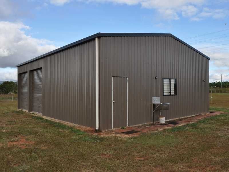 25 Dean Circuit, Mareeba QLD 4880