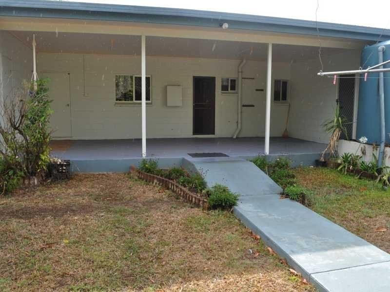 39 Martin Avenue, Mareeba QLD 4880
