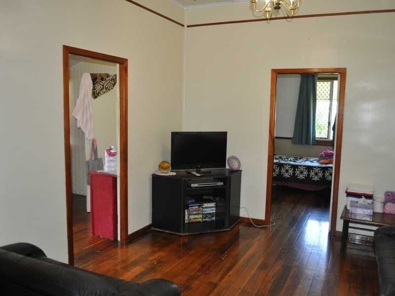 57 Walsh Street, Mareeba QLD 4880