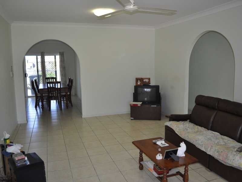 15 Jacinta Crescent, Mareeba QLD 4880