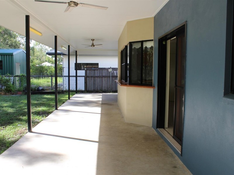 1 River Drive, Mareeba QLD 4880