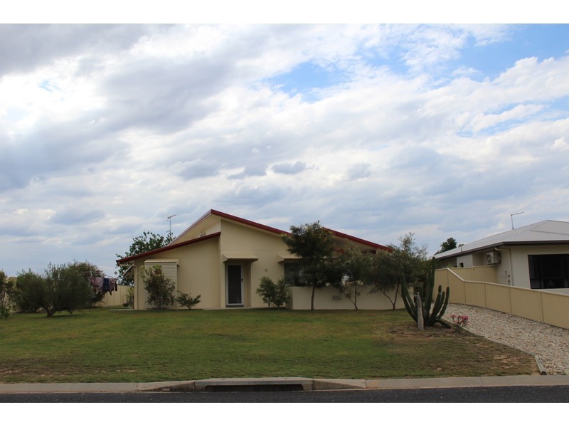 15 Brenaden Close, Dimbulah QLD 4872
