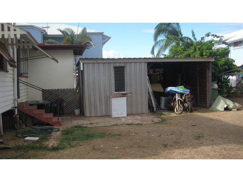 123 Walsh Street, Mareeba QLD 4880