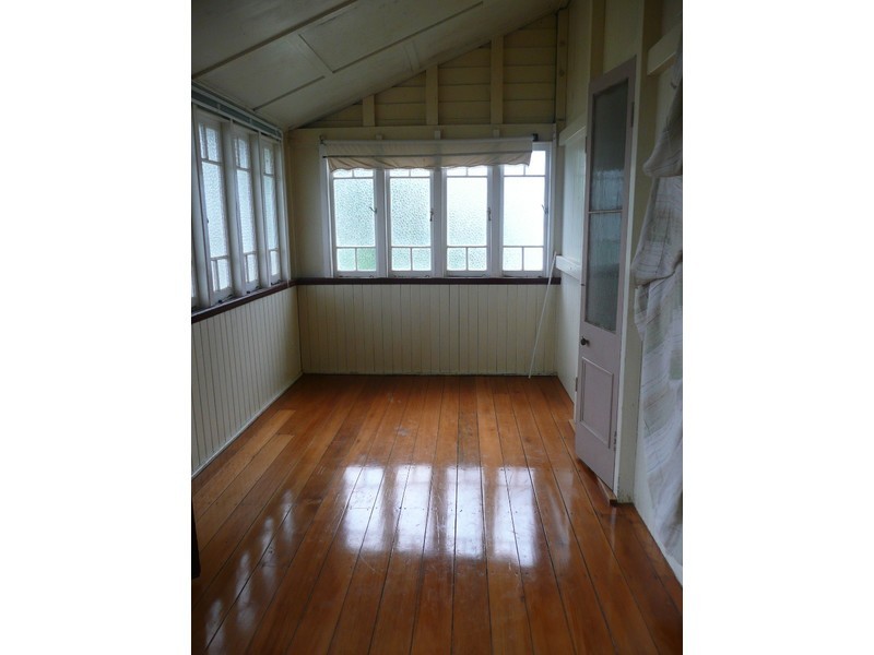 123 Walsh Street, Mareeba QLD 4880