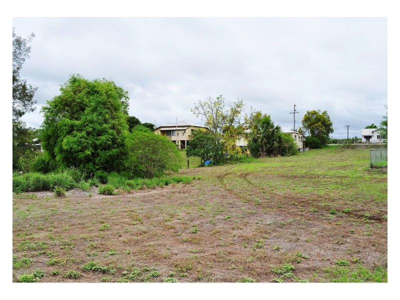 23-25 Herberton Street, Mareeba QLD 4880