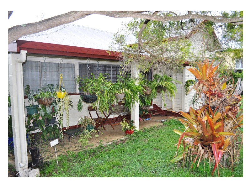 23-25 Herberton Street, Mareeba QLD 4880