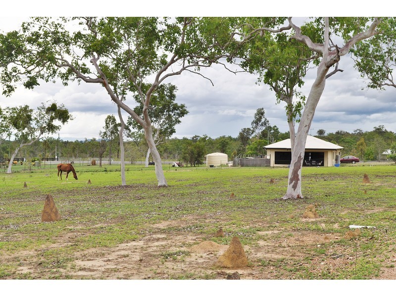 153 Coronet Drive, Mareeba QLD 4880
