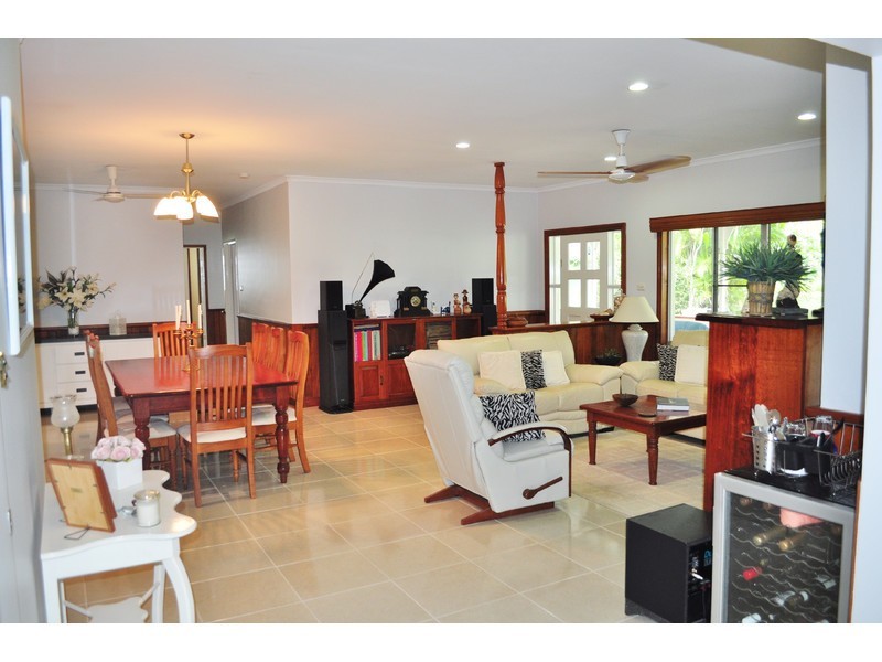 84 Scenic Drive, Speewah QLD 4881