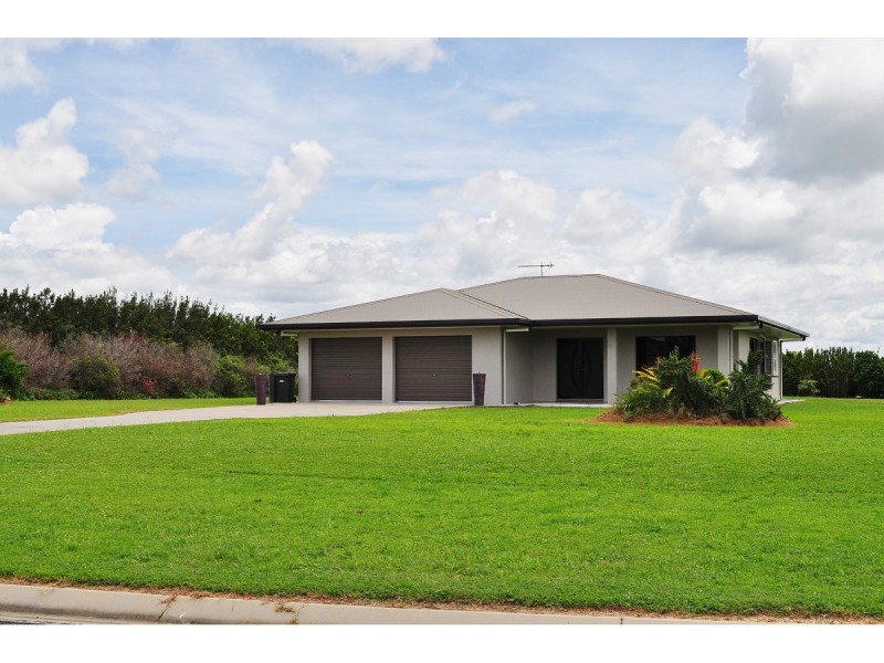 33 Hoolahan, Mareeba QLD 4880