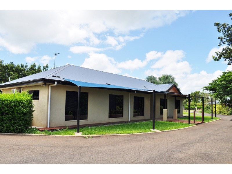12 Joan Crescent, Mareeba QLD 4880