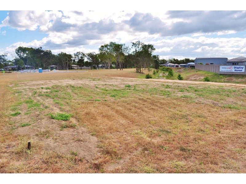 13 Karobean Drive, Mareeba QLD 4880