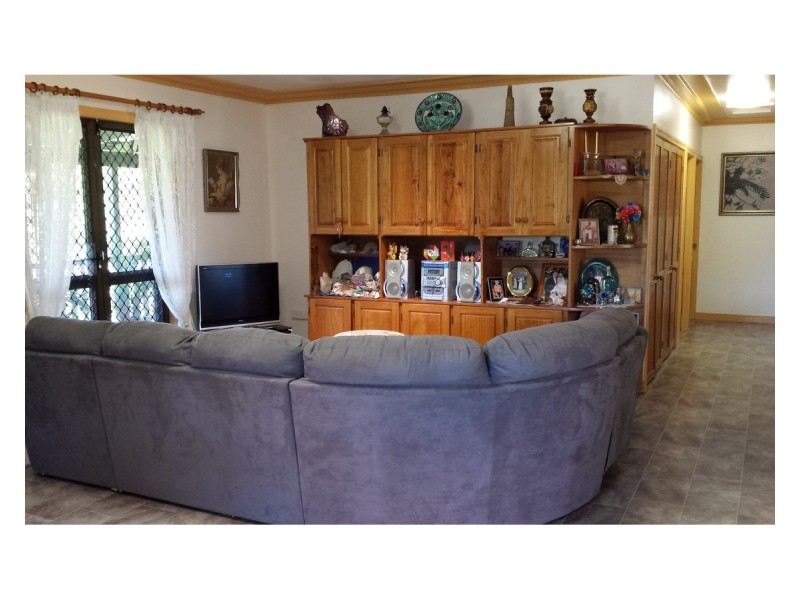 23 Wright Road, Mareeba QLD 4880