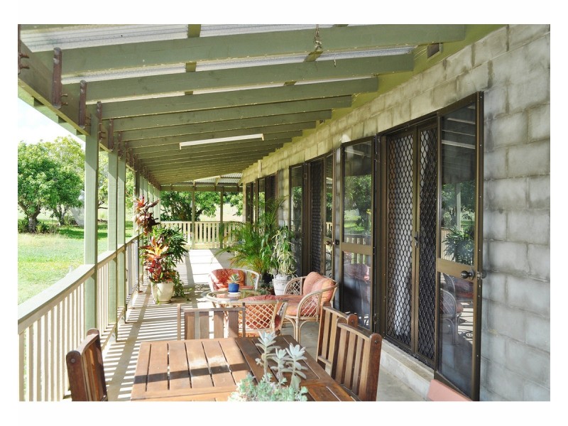 23 Wright Road, Mareeba QLD 4880