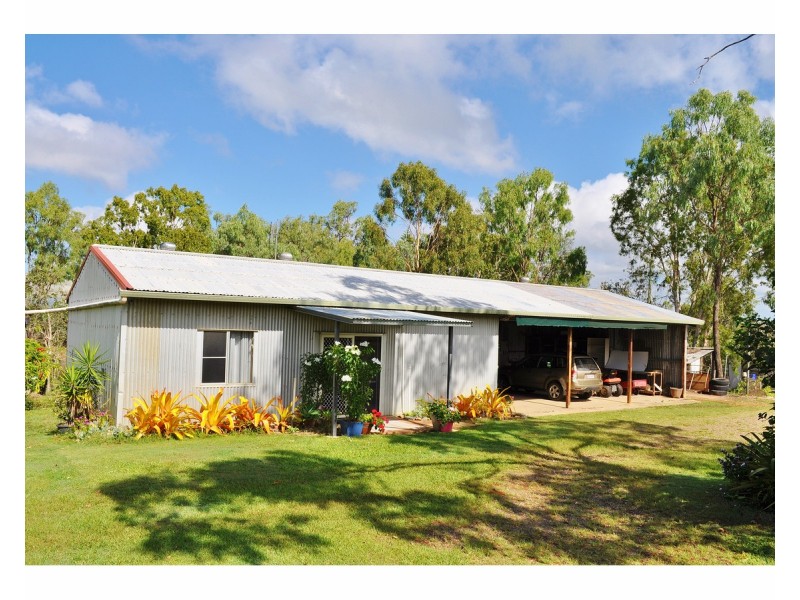 23 Wright Road, Mareeba QLD 4880