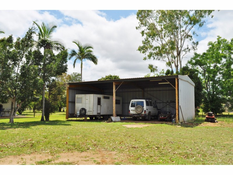 8 Mines Road, Mareeba QLD 4880