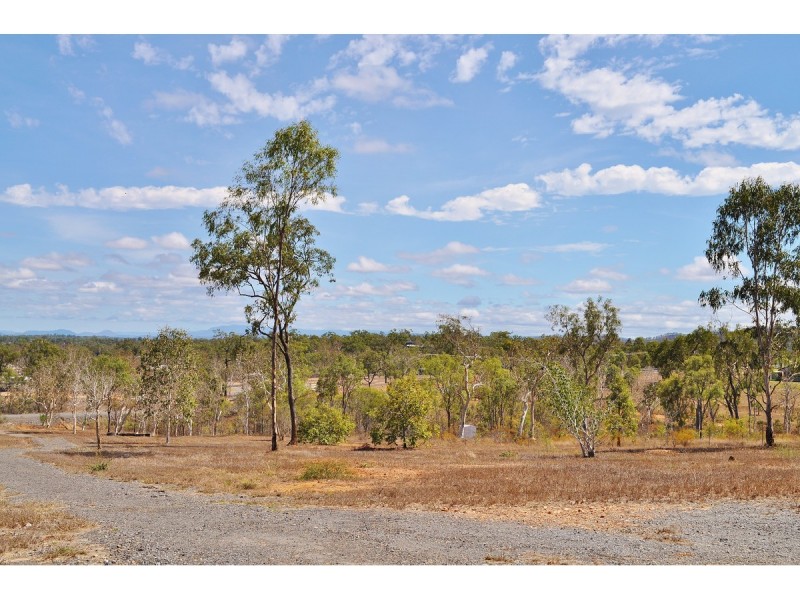 141 Coronet, Mareeba QLD 4880