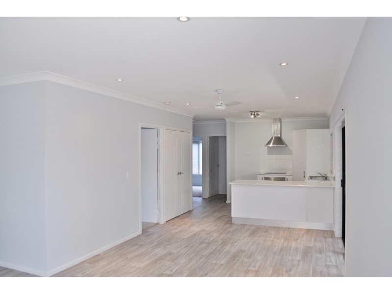 14 Macrae Street, Mareeba QLD 4880