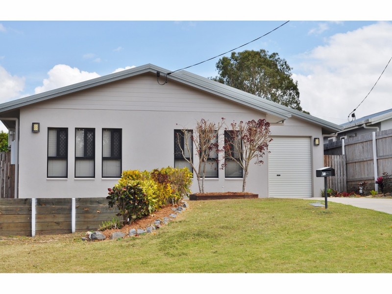 14 Macrae Street, Mareeba QLD 4880